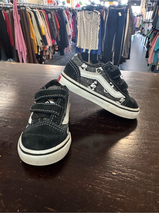 Vans Other - Vans Kids Black & White Mickey Mouse Velcro Low-Top Sneakers